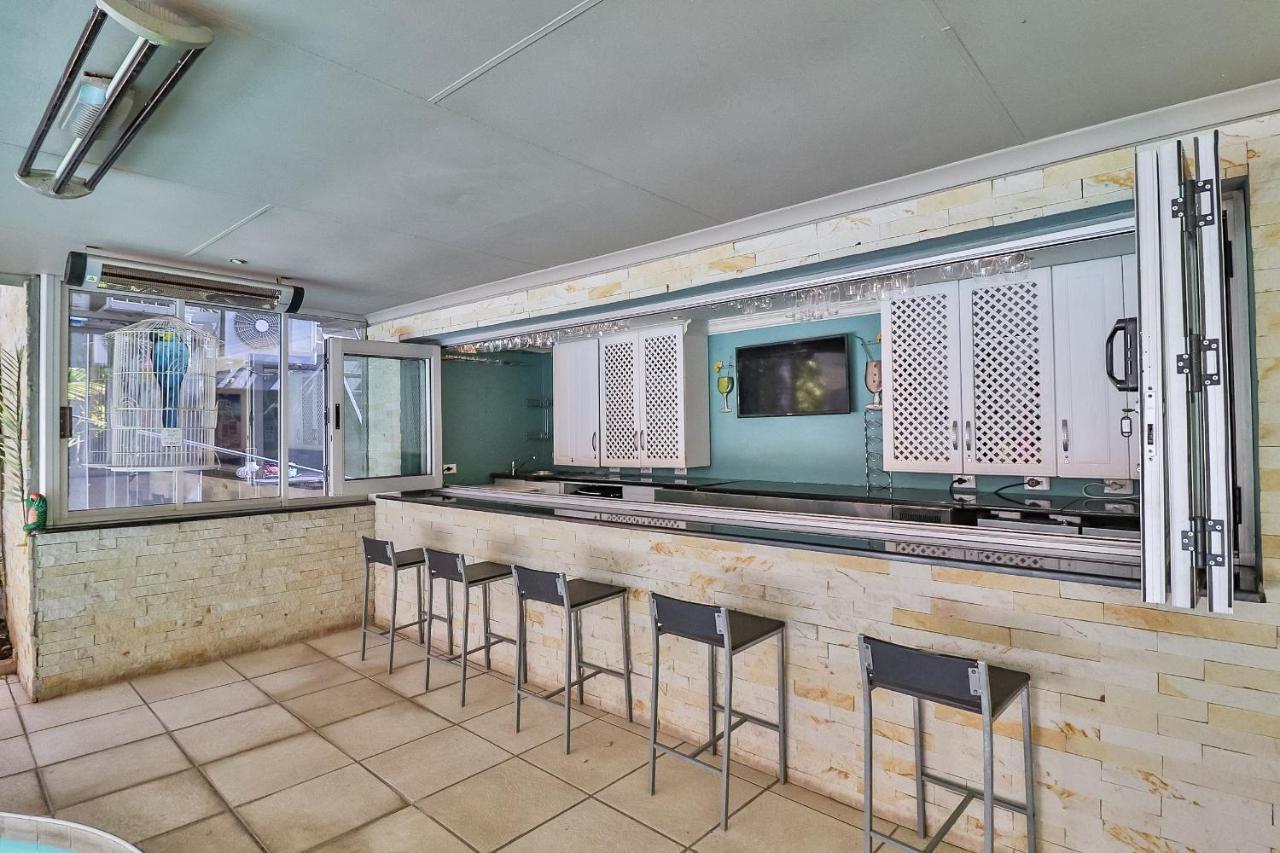 Club Cocomo Hartbeespoort Exterior foto
